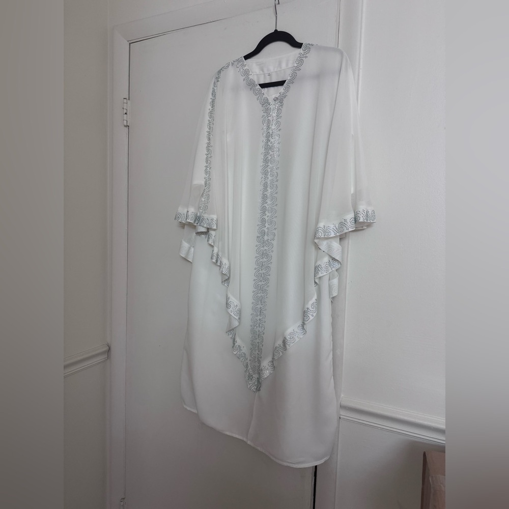 Brand new girls abaya
